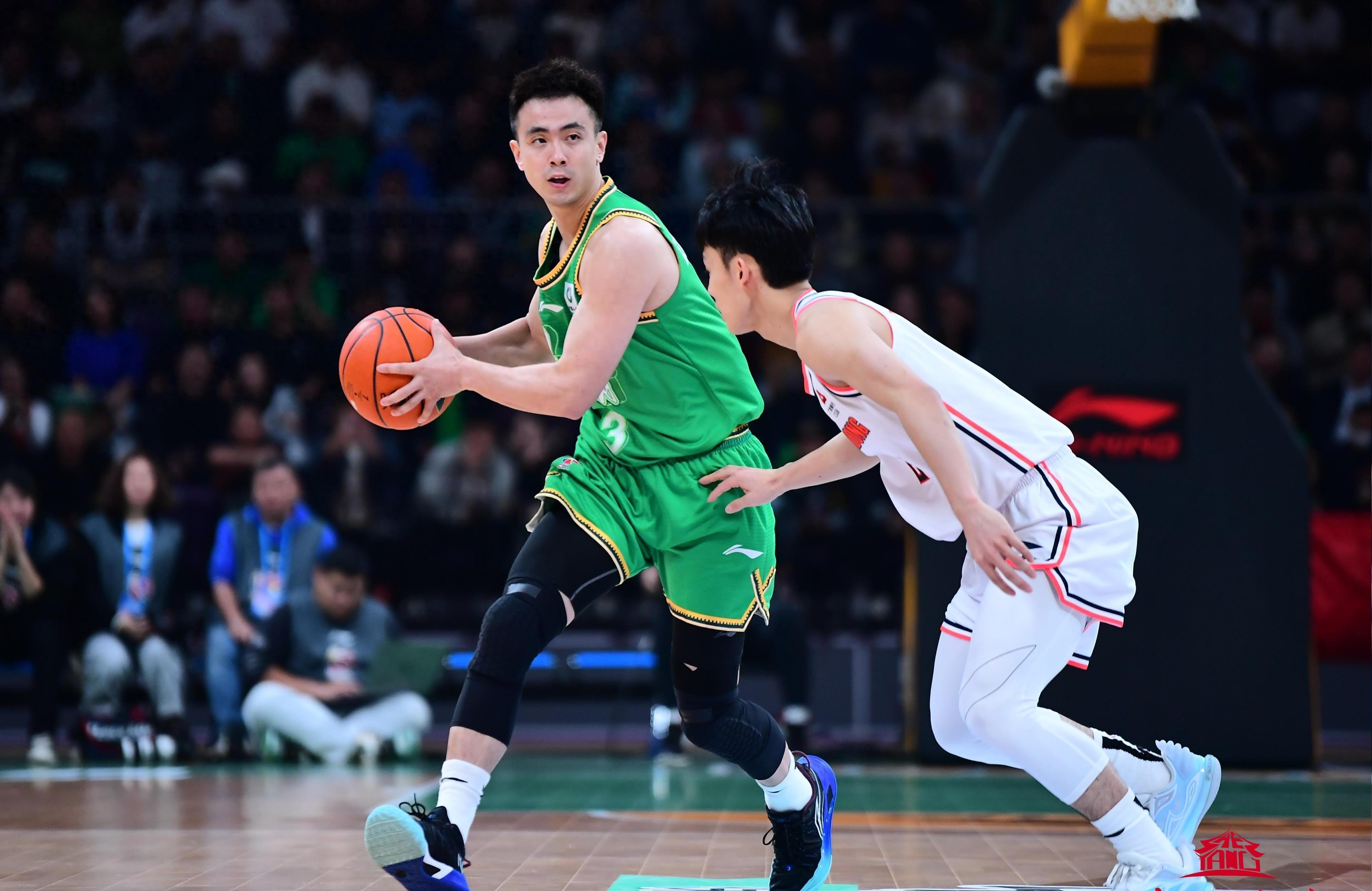 开云官方网站-CBA辽粤大战来袭，杜锋PK杨鸣，徐杰带队复仇，赵继伟揭复出悬念